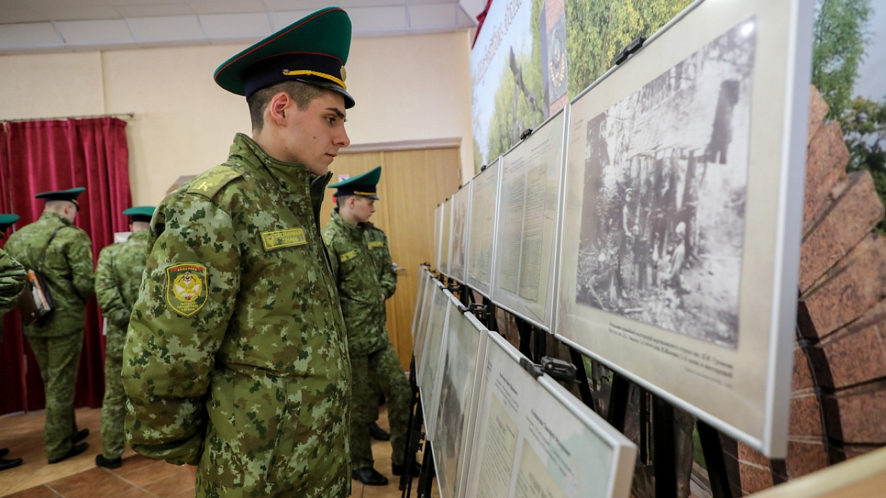 В Институте пограничной службы Республики Беларусь открылась выставка "Партизаны Беларуси"