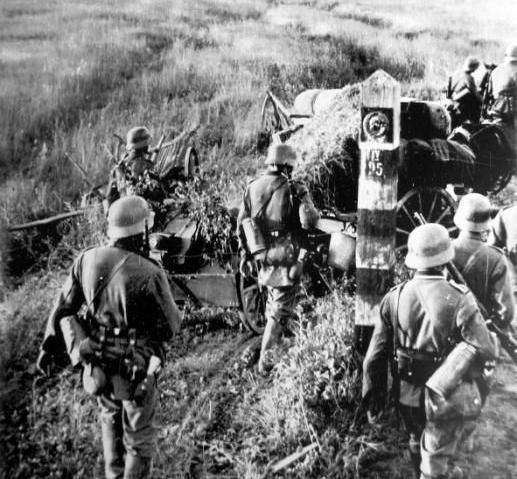 Первые бои на западной границе